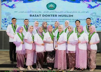 Baiat lulus profesi kedokteran FK Unisma.