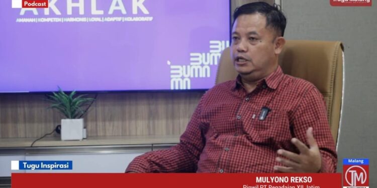 Molyono Rekso, Kepala Pegadaian Jawa Timur saat hadir di acara podcast Tugumalang.