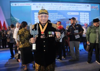 Bupati Malang Sanusi saat menerima penghargaan Abyakta Anugerah Kebudayaan 2023.