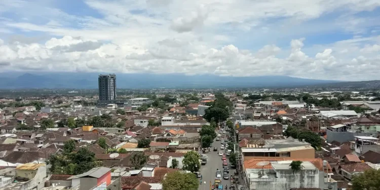 Ilustrasi permukiman di Kota Malang.