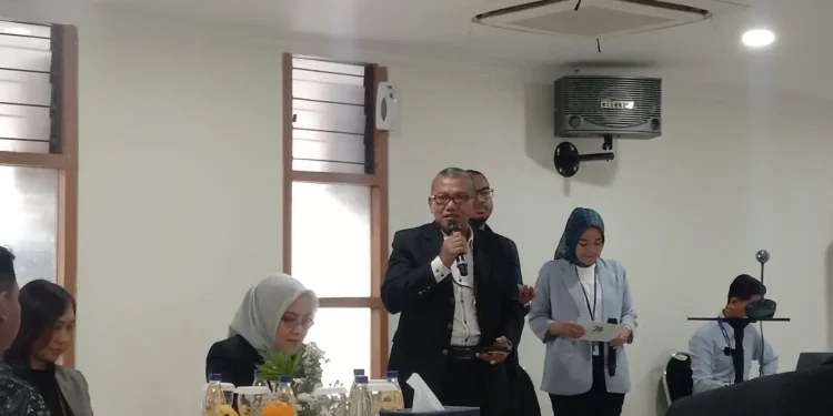 Branch Manager BTN Cabang Malang, Surasta, memberikan sambutan dalam peringatan Hari Jadi BTN ke-73.