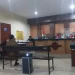 Plt Kadiapora Kabupaten Malang, Nurcahyo (baju coklat) menghadiri sidang kasus pembongkaran pagar Stadion Kanjuruhan.