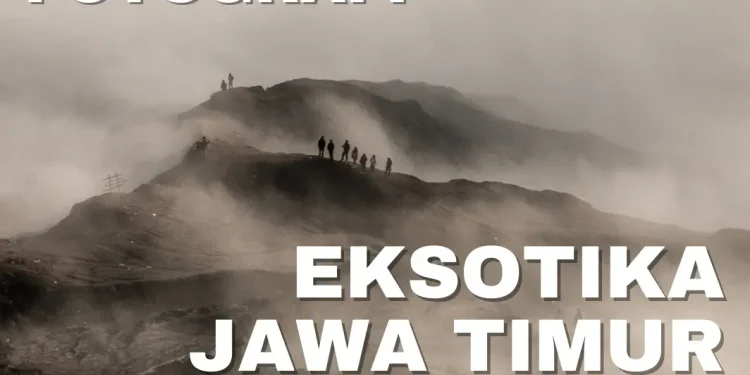 Lomba fotografi oleh Tugu Media.