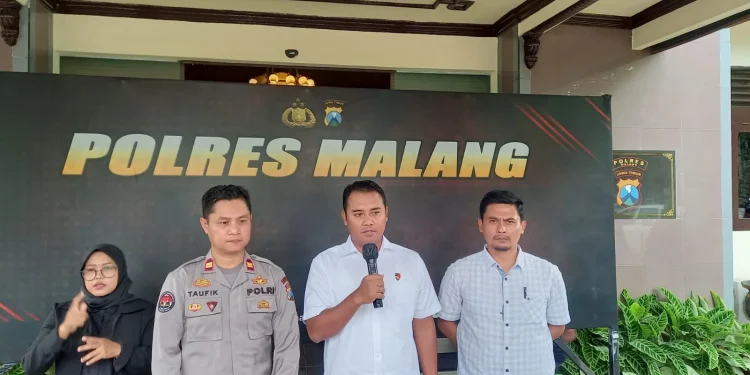 Tersangka pembunuhan bunuh diri