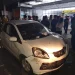 mobil brio tabrak 3 motor dan 2 gerobak
