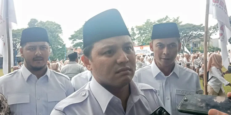 Ketua DPC Partai Gerindra Kota Malang, Moreno Soeprapto di sela sela perayaan HUT Gerindra ke-15 di Kota Malang.