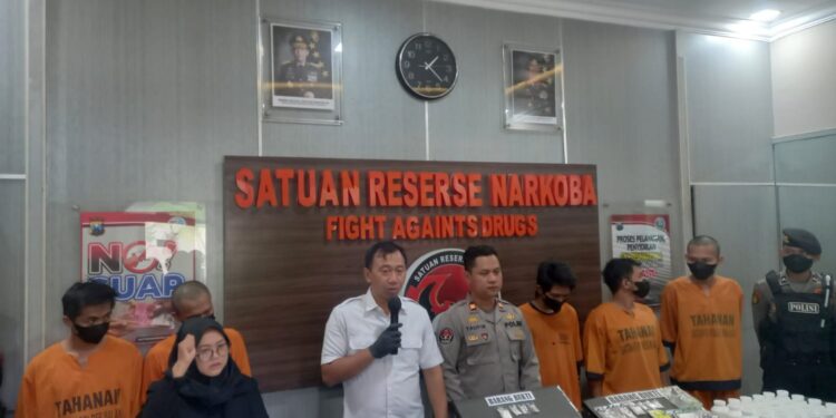 Konferensi pers Satresnarkoba Polres Malang.