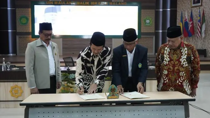 Penandatanganan LOI antara UIN Malang bersama Atdikbud RI untuk Arab Saudi.