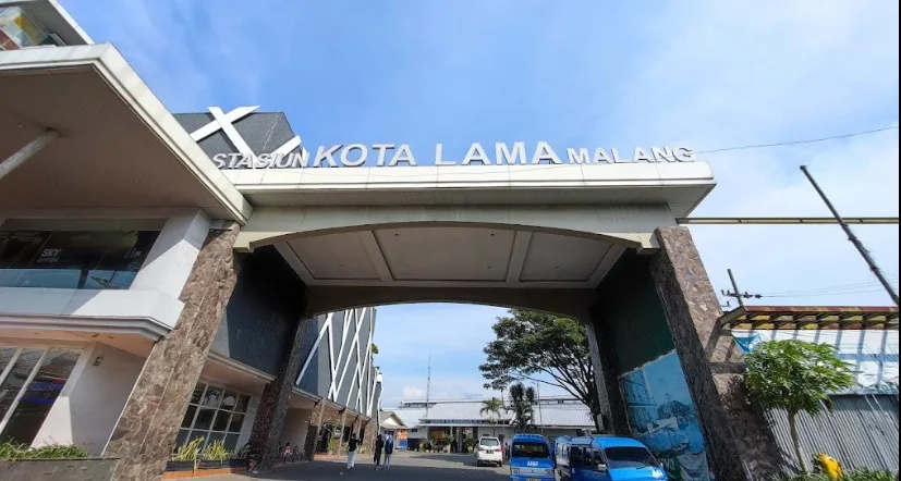 stasiun kota lama