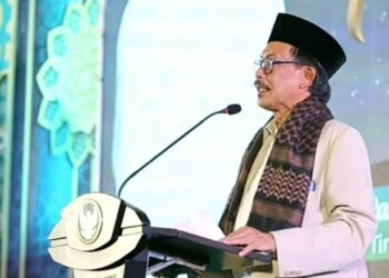 Rektor UIN Malang Prof Zainuddin MA saat memberikan tausiyah