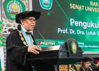 Program Guru Besar Unisma