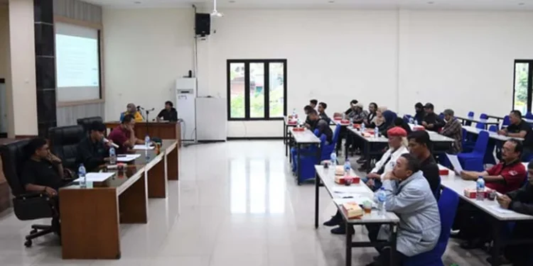 Seniman di hari pers nasional