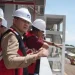 Pj Wali Kota Batu Aries Agung Paewai meninjau progres pembangunan Pasar Induk Among Tani. Kini, progresnya sudah menyentuh angka 90 persen dan ditarget rampung pada Mei 2023 nanti.
