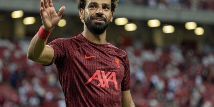 Mohamed Salah menjadi salah satu pemain muslim top dunia yang dikenal taat. Bahkan, dia tetap menunaikan ibadah puasa meski dirinya dihadapkan dengan partai penting.