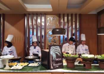 Nasi Kebuli menjadi menu signature yang tepat untuk waktu berbuka puasa selama bulan Ramadan di Royal Orchids Garden Hotel & Condominium.