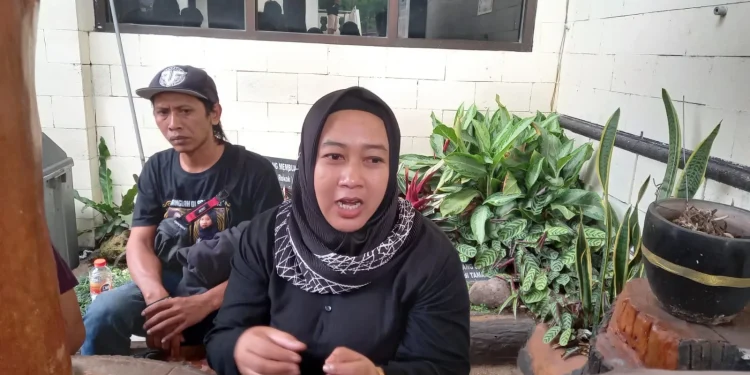 Ibu korban Tragedi Kanjiruhan, Cholifatul Nur.