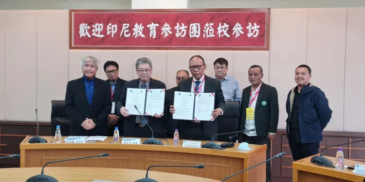 Delegasi UNISMA tandatangani kesepakatan dengan mitra industri internadional di Taiwan (28/03/2023).