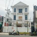 Penampakan aset rumah mewah milik Wahyu Kenzo di Kayutangan Heritage, Kota Malang yang disegel Bareskrim Polri.