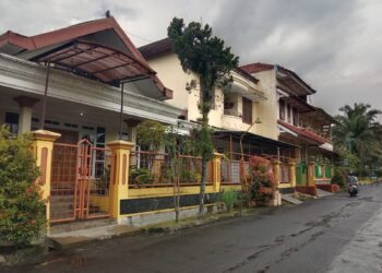 Rumah No.9 di Blok B RT01/RW12, Perum Bukit Cemara Tujuh, Kota Malang.
