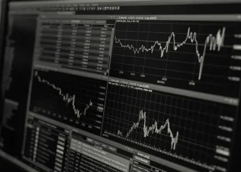 Robot trading wahyu kenzo