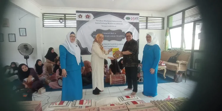 IKWI resmikan taman baca khusus