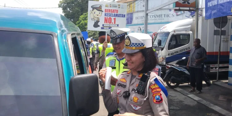 Kasat lantas Polres Malang viral di tiktok