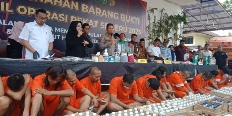Hasil operasi pekat