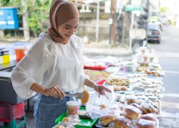 Tips tingkatkan penjualan bisnis di bulan Ramadan.