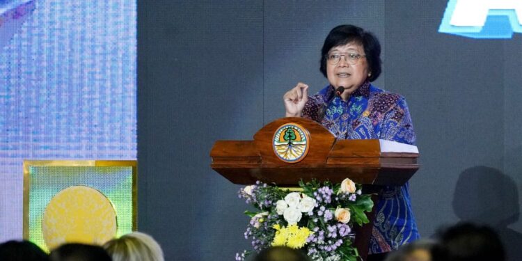Menteri Lingkungan Hidup dan Kehutanan, Siti Nurbaya.