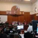 Proses sidang Bambang Sidiq, Eks Kasat Samapta Polres Malang, Terdakwa Kasus Kanjuruhan Divonis Bebas pada Kamis (16/3).