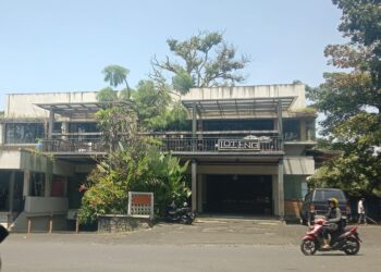 Loteng Teppanyaki Bar, Kota Malang yang menjadi lokasi keributan penyanyi Ardhito Pramono.