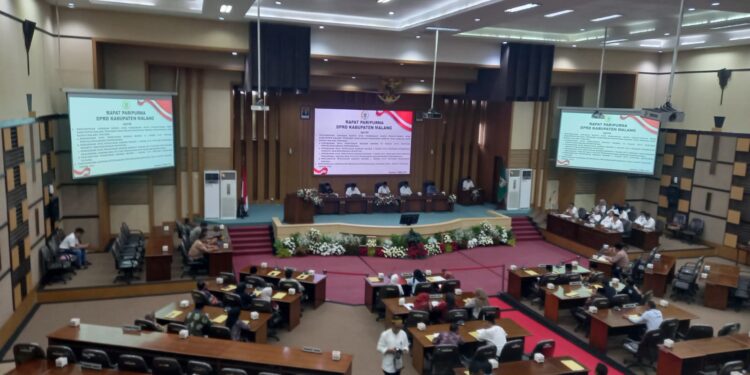 Rapat paripurna di Gedung DPRD Kabupaten Malang, Jumat (24/3/2023).