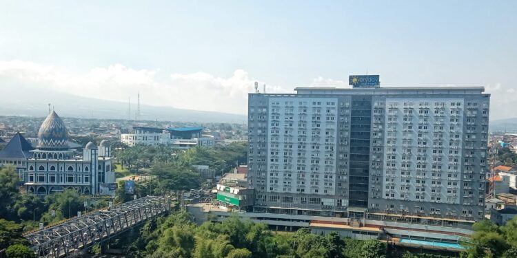 Hotel yang dekat dengan kampus Universitas Brawijaya Malang.