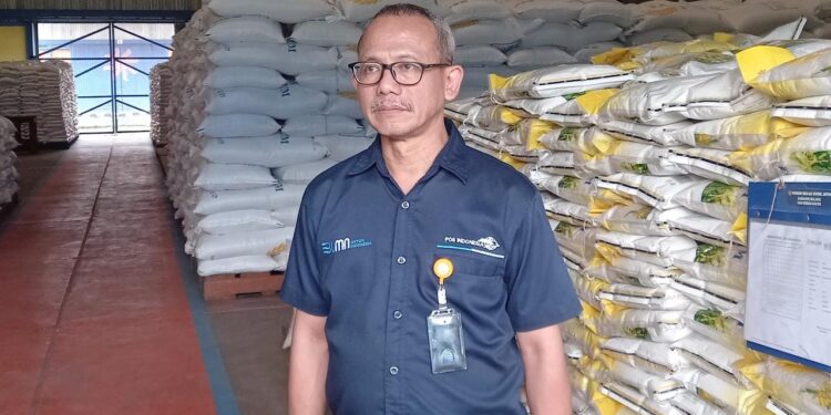 Kepala Kantor Pos Indonesia cabang Malang, Akhmad Ridwan.
