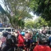 Kondisi kemacetan arus lalu lintas di depan Ramayana, Kota Malang.