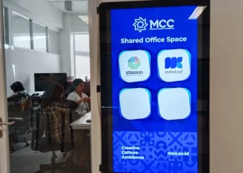 Aktivitas perkantoran di salah satu Co-Working Space MCC.