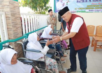 peduli warga, Bupati Malang kunjungi lansia