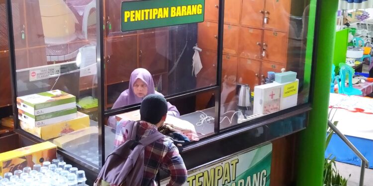 Penitipan barang