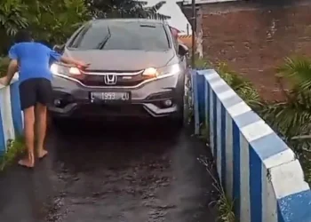 Mobil nyasar ikuti google maps