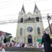 Sejuk! Umat Muslim di Kota Malang Salat Ied di Pelataran Gereja