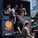 Petugas menindak anjal dan pengemis di jalanan Kota Malang.