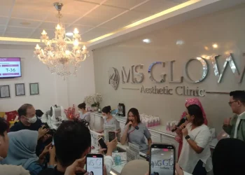 MS Glow menghadirkan Bunda Corla sebagai brand ambasadornya di Malang.