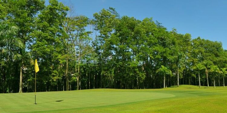 Araya Golf & Family Club Malang.