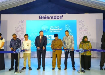 Peresmian ekspansi pabrik Beiersdorf Indonesia yang berbasis di Hamburg, Jerman di wilayah Kabupaten Malang, Jawa Timur, Selasa (30/5/2023).