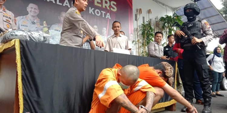 Pelaku perampokan ponsel milik mahasiswi di Kota Malang.
