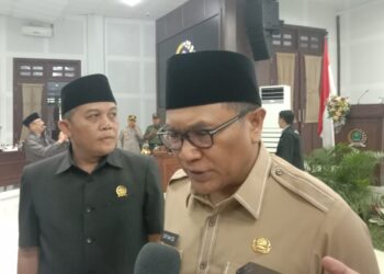Wakil Wali Kota Malang, Sofyan Edi Jarwoko, membeberkan Ranperda tentang lalu lintas dan angkutan jalan pemecah kemacetan.