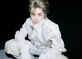 Taeyong NCT yang segera debut solo.