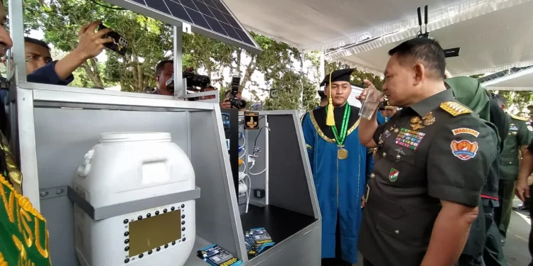 Desalinasi air laut untuk air minum