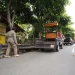 Satpol PP Pemkot Batu tertibkan bangunan PKL di Atas Trotoar.