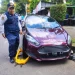 Gembok mobil parkir sembarangan